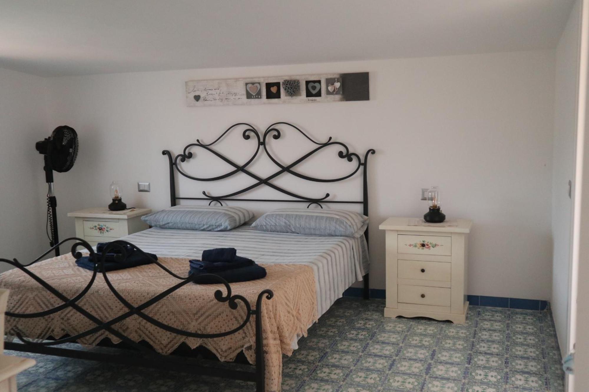 B&B La Marinella Палинуро Экстерьер фото